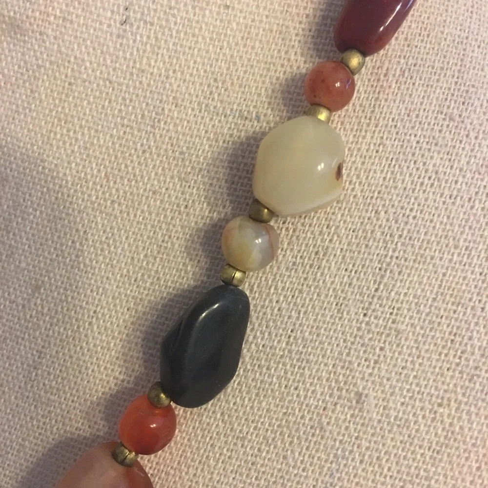 Vintage 80s genuine polished agate necklace